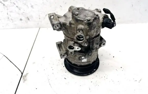 Toyota RAV 4 (XA30) Air conditioning (A/C) compressor (pump) 4472601256 5se12c