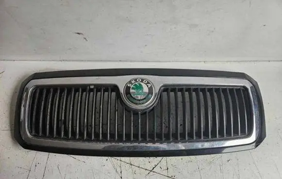 Skoda Fabia Mk1 (6Y) Front grill 6Y0853668