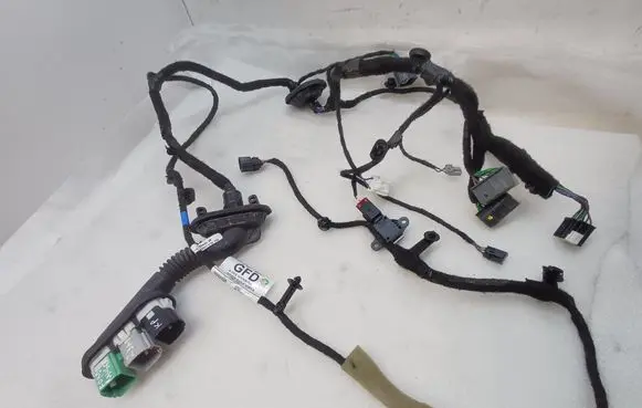 Ford Ranger IV Front door wiring loom N1WT14631
