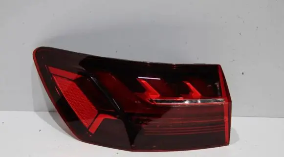 Audi A4 S4 B9 8W Rear/tail lights 8W9945091AC 81830103