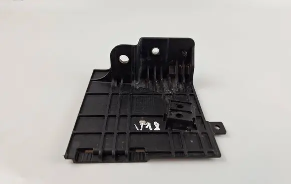Jaguar F-Pace Other engine bay part M8A27B142CC
