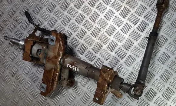 Hyundai Trajet Steering wheel axle