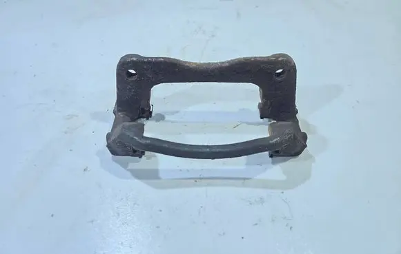 Toyota Auris E180 Front Brake Caliper Pad/Carrier 701446AD