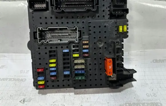Volvo S60 Fuse box set 12217789