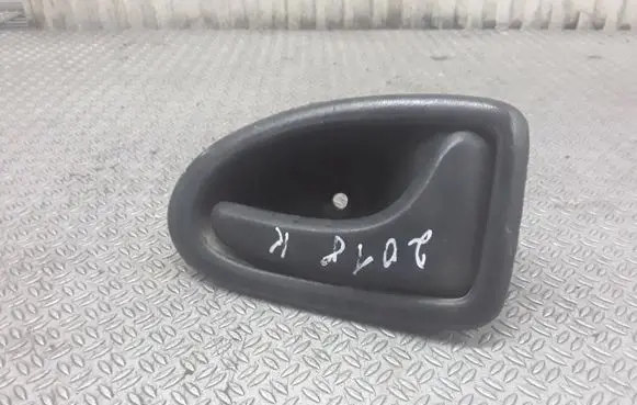 Renault Trafic II (X83) Front door interior handle 8200028995
