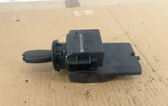 Mercedes-Benz Vito Viano W638 Engine ECU kit and lock set A6395452108 33002305