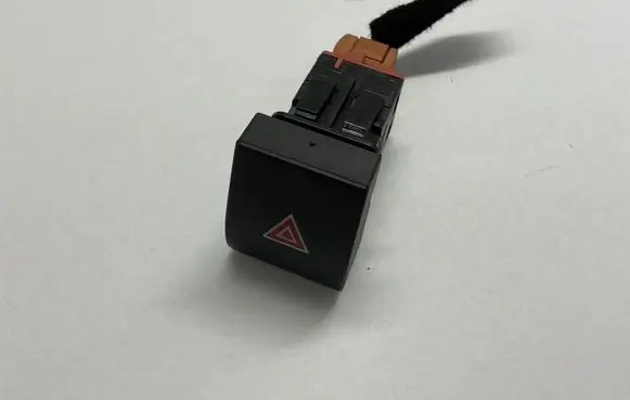 Peugeot 3008 I Hazard light switch 96652440XT 3359