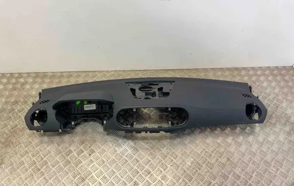 Mercedes-Benz SL R231 Dashboard A2316800087 A2316800587
