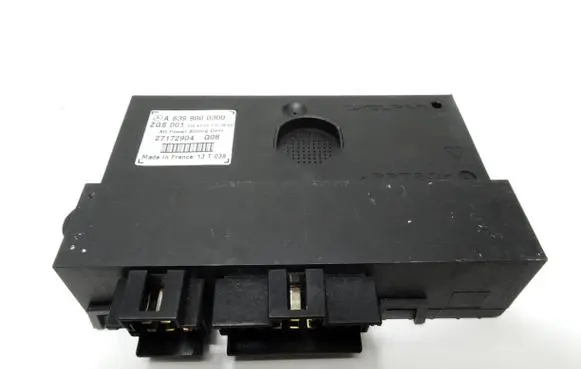 Mercedes-Benz Vito Viano W639 Door control unit/module A6399000300 ZGS001 27172904