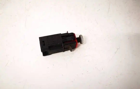 Opel Vectra C Brake pedal sensor switch 55701395