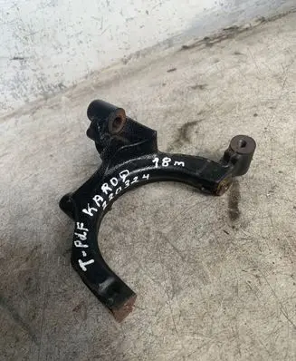 Skoda Karoq EGR valve cooler bracket 04l131425