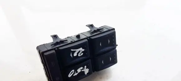 Ford Mondeo Mk III Electric window control switch 1S7T14A132BE