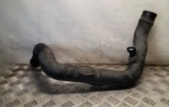 Opel Movano B Intercooler hose/pipe 8200730576B