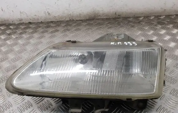 Renault Espace III Headlight/headlamp 13996500