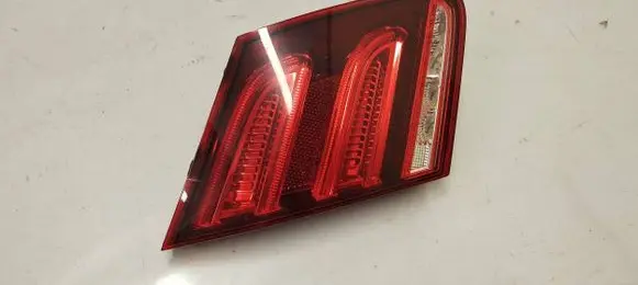 Mercedes-Benz E W212 Tailgate rear/tail lights