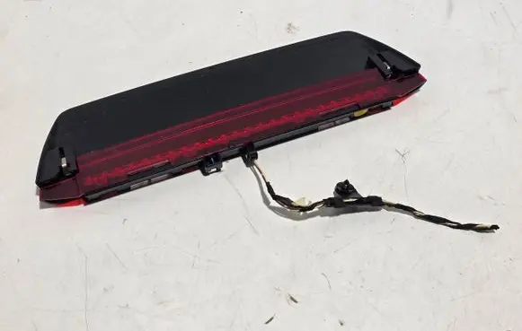Volkswagen PASSAT B8 Third/center stoplight 3G5945087 3G5945087A