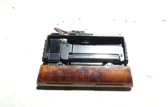 Audi A6 S6 C5 4B Car ashtray 4B0857951N 4B0857951P 4B0857951Q