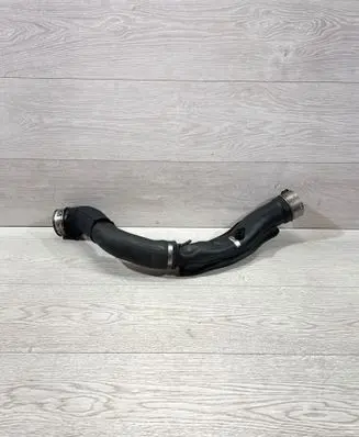 BMW X5 E70 Intercooler hose/pipe 7809834