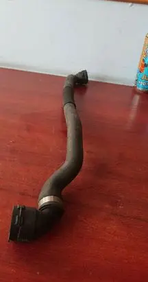 BMW 5 E60 E61 Engine coolant pipe/hose 6985734