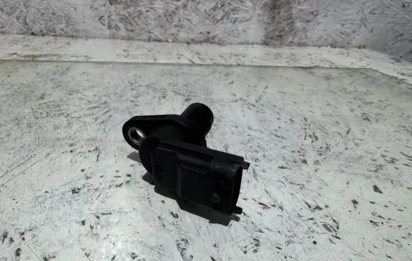 Volvo XC90 Crankshaft position sensor 8658726