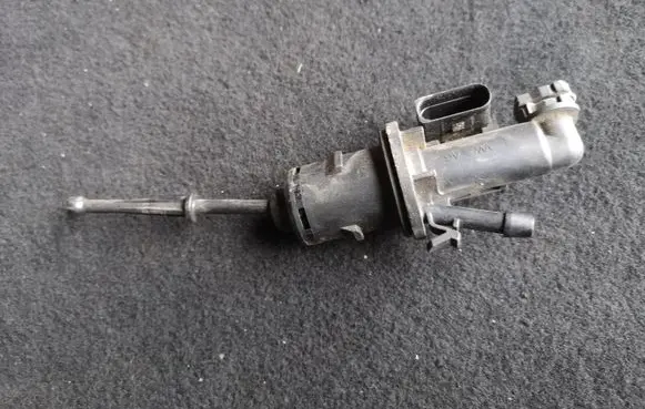 Skoda Yeti (5L) Clutch master cylinder 1K0721388T