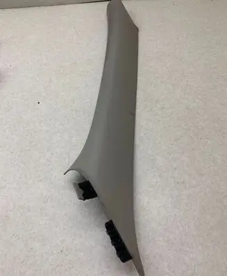 Volvo V70 (A) pillar trim