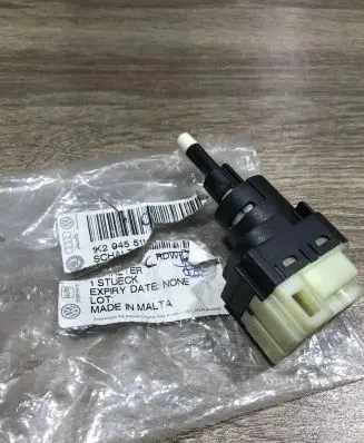 Audi A4 S4 B8 8K Brake pedal sensor switch 1k2945511c