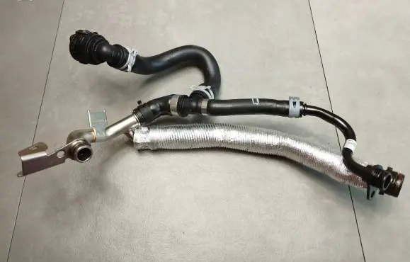 Volkswagen Arteon Engine coolant pipe/hose 5WA122073H