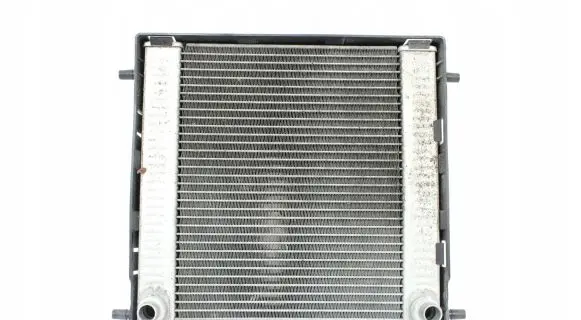 BMW M8 F91 F92 G14 G15 Coolant radiator 17118620207