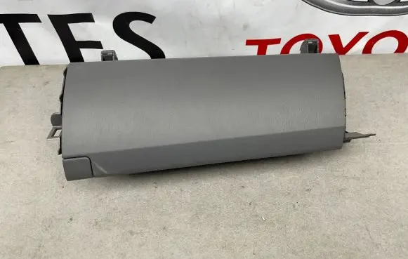 Toyota Prius (XW30) Glove box 5551147040