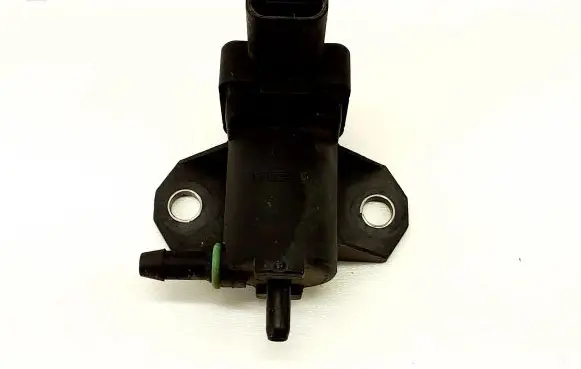 Ford C-MAX II Turbo solenoid valve 9688124580