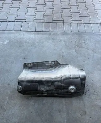 Opel Corsa F Exhaust heat shield 9824324580