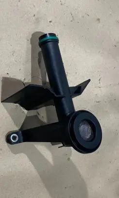 Volvo XC60 Oil fill pipe 7G9N6617AA