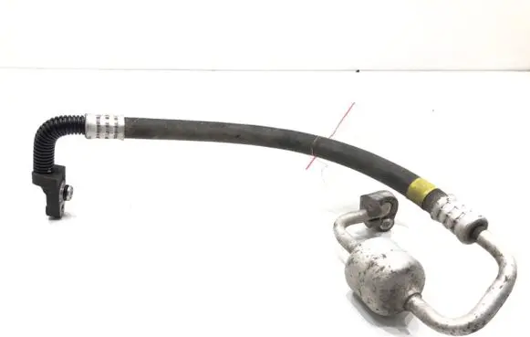 Lexus CT 200H Air conditioning (A/C) pipe/hose 