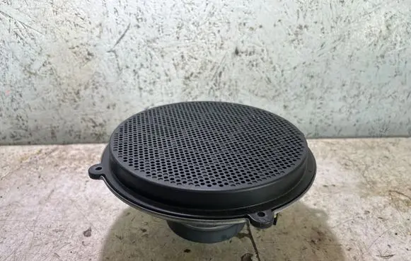 Dodge Challenger Subwoofer speaker 05064983AB