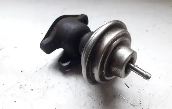 Volkswagen Sharan EGR valve 02813150TE