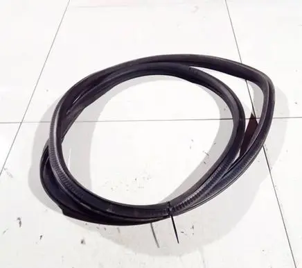 Opel Corsa D Rubber seal rear door 