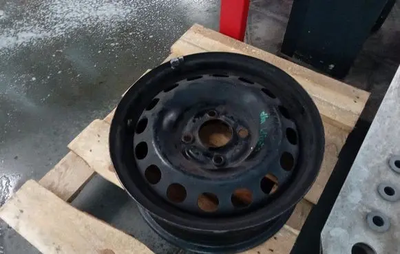 Mitsubishi Colt CZ3 R18 forged rim