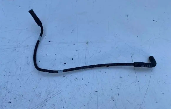 Mercedes-Benz B W246 W242 Vacuum line/pipe/hose A2700700532