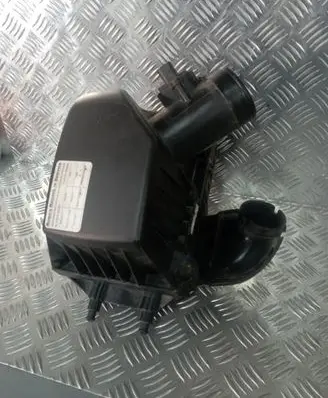 Opel Mokka Air filter box 25922420