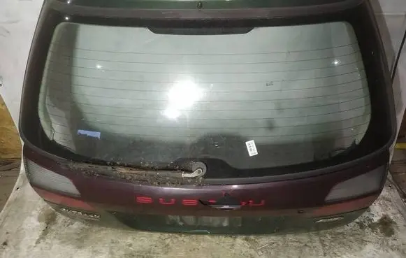 Tailgate/trunk/boot lid