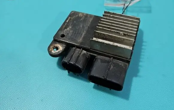 Toyota Auris E180 Coolant fan relay 8925712010 IMPRK1573090
