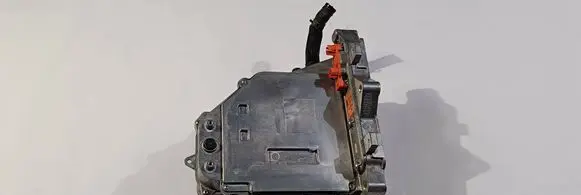 Chrysler Pacifica Voltage converter inverter P05190239AM FD410BA1Y TMVL0102B1307