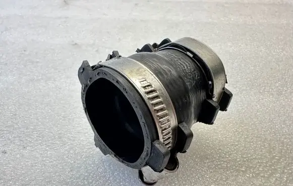 Audi A6 Allroad C7 Intercooler hose/pipe 4F0145979A