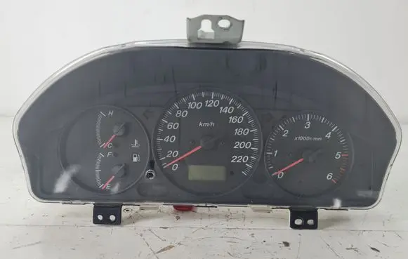 Mazda 323 F Speedometer (instrument cluster) BSBL2K