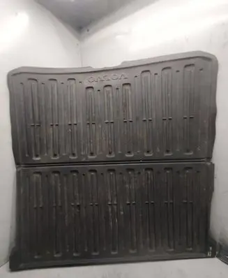 Volvo V70 Rubber trunk/boot mat liner 30740732