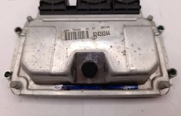 Peugeot 407 Engine control unit/module 0261206943 9638765680 9645733380