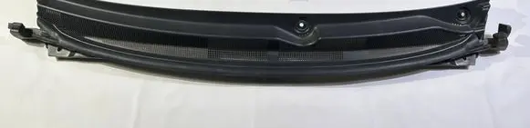 Chrysler Pacifica Wiper trim 68228471af
