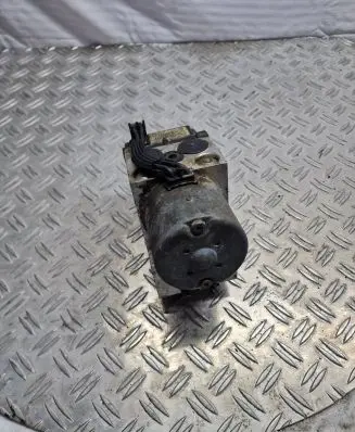 Volkswagen PASSAT B5.5 ABS Pump 0273004573 184576 24296
