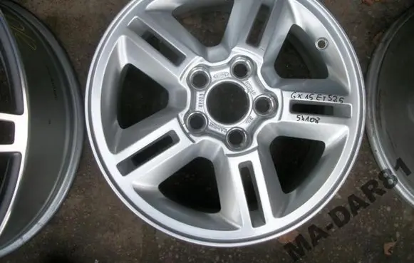 Ford Mondeo Mk III R15 alloy rim 